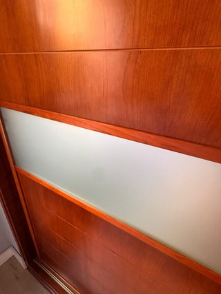 Puertas correderas armario madera