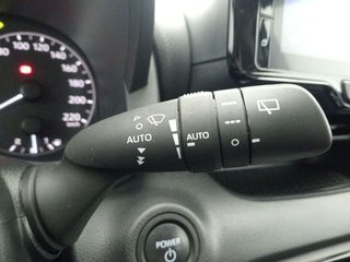 Toyota Yaris 1.5 120H Active Plus