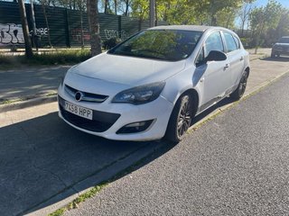 Opel Astra 2013