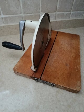 Affettatrice vintage manuale