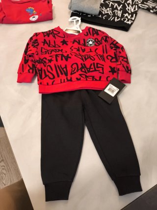 Tutina bimbo Converse 18 mesi