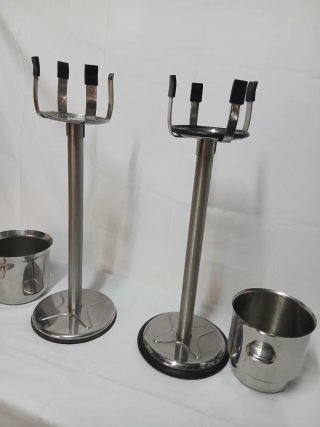 Juego de 2 cubiteras con pie