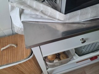 Mesa auxiliar madera y aluminio