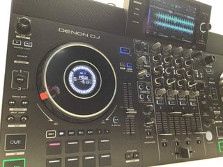 mesa mezclas denon sc live 4