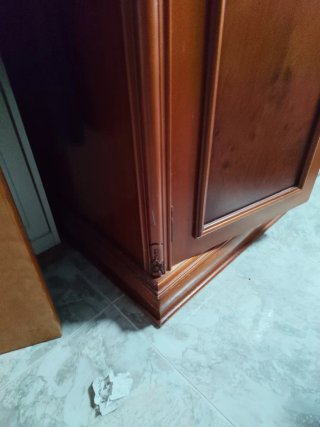 Armario de matrimonio madera maciza