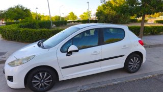 Peugeot 207 2010