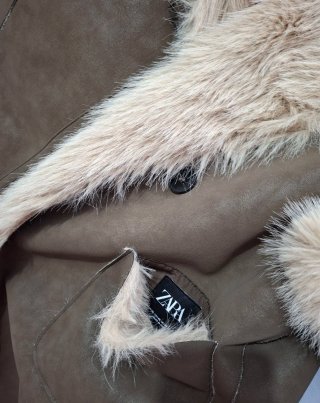 Abrigo reversible pelo Zara