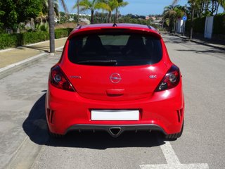 Opel Corsa 1.6 Turbo OPC
