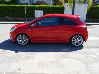 Opel Corsa 1.6 Turbo OPC