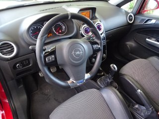Opel Corsa 1.6 Turbo OPC