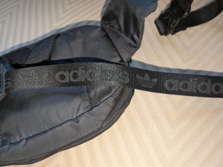 Riñonera Adidas Originals Negra