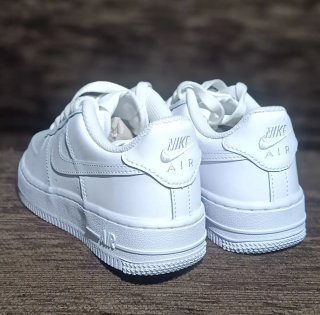 Nike Air Force 1 Blancas Talla 33