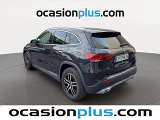 Mercedes-Benz GLA 180 100 kW (136 CV)
