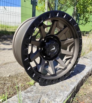 Llanta 8x15 6x139.7 ET 0 CB 110