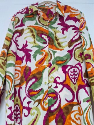 Blusa estampada multicolor