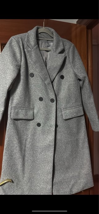 Abrigo gris doble botonadura talla M
