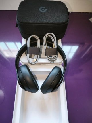 Beats Studio Pro Negros Nuevos