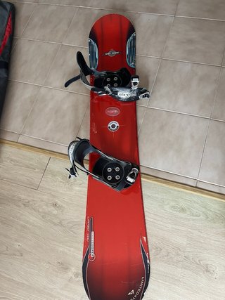 Tabla de Snowboard Roja con Fijaciones y Bolsa