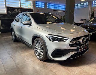 Mercedes-Benz GLA GLA 200 D