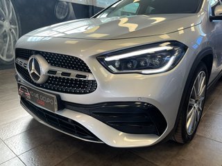 Mercedes-Benz GLA GLA 200 D