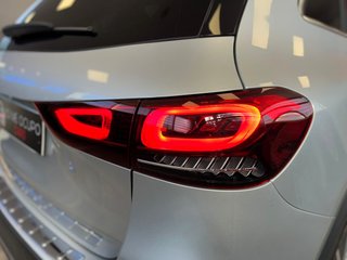 Mercedes-Benz GLA GLA 200 D