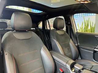 Mercedes-Benz GLA GLA 200 D