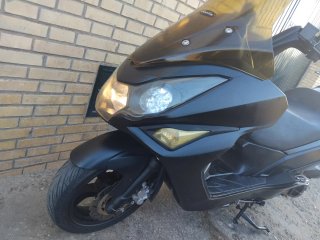 Daelim S3 125cc Maxi Scooter Buen Estado.o cambio