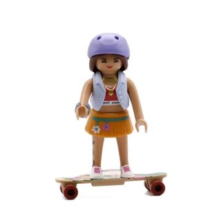 Playmobil sobre ruedas patineta