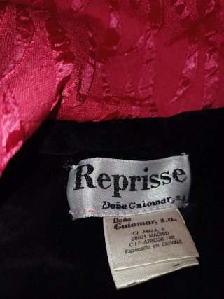 Capa fiesta Reprise roja y negra talla única 40