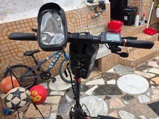 Monopatín Eléctrico B-Mov 4 Pro 800W 520€ negociab