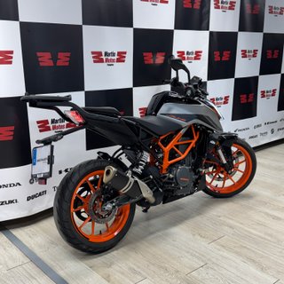 KTM 390 Duke