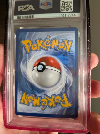 Pikachu ex Ultra Raro PSA 10 2024