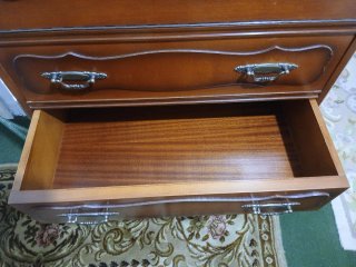Sinfonier secreter de madera con 4 cajones