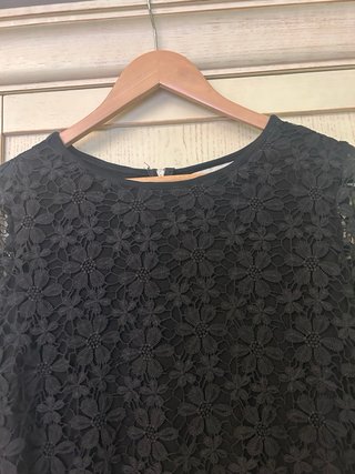 Blusa encaje negra manga larga