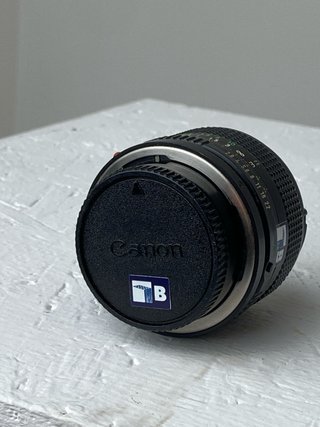 Canon FD 28mm 1:2.8 Lente