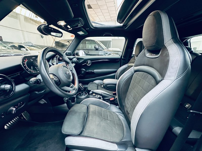 MINI Cooper 2021, foto 24