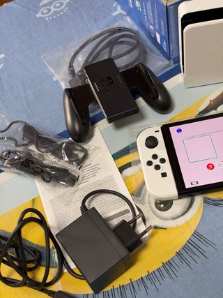 Nintendo Switch OLED
