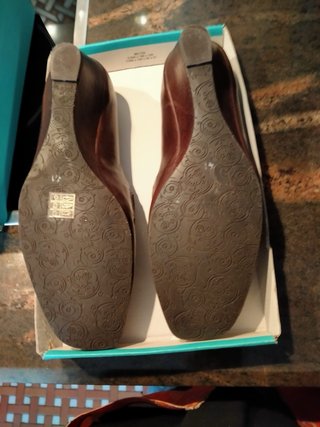 Zapatos Adela Gonzalez Marrones