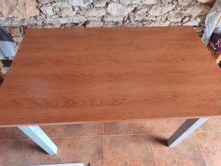 Mesa de comedor madera y metal