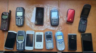 Teléfonos Móviles de varias marcas (años 90)