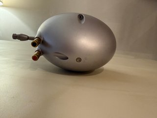 Altavoces KEF Plateados Ovalados