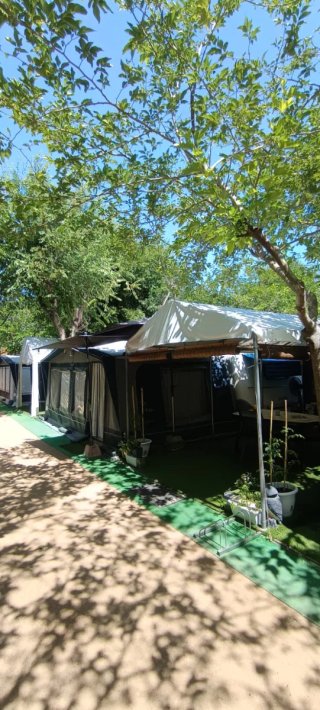 Caravana Fija-Knaus 500 TKM-Camping Roca- Blanes