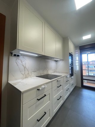 CARPINTERO Y MONTADOR PROFESIONAL | COCINAS,