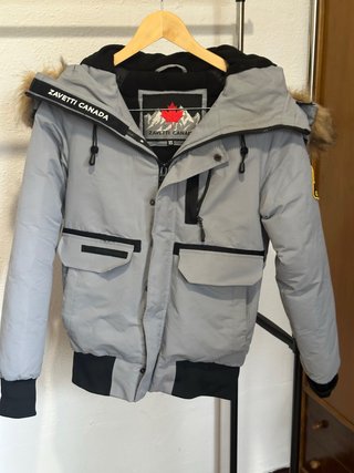 Chaqueta Zavetti Canada Talla XS Gris y Negra