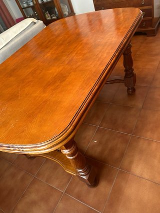 Mesa comedor de madera