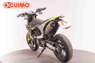 HUSQVARNA 701 SUPERMOTO