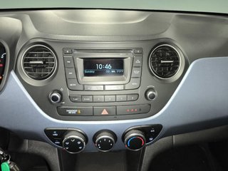 Hyundai i10 1.0 Tecno OE