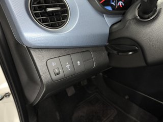 Hyundai i10 1.0 Tecno OE