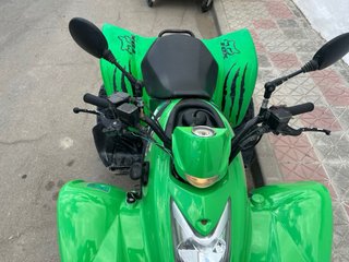 Quad Kymco KXR 250 Verde