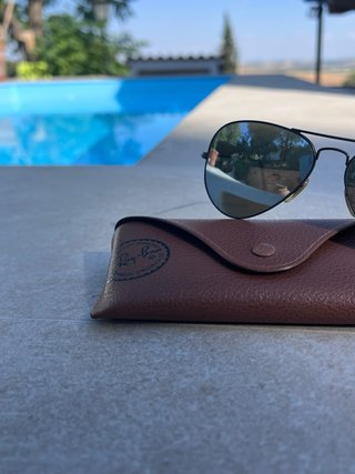 Occhiali da sole Ray-Ban da uomo con lenti blu